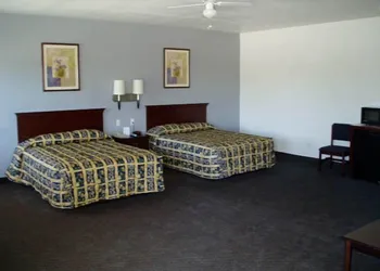 Texas Inn and Suites at La Joya hotel thumbnail 7