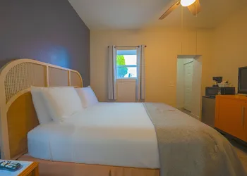 City Centre Motel by OYO hotel thumbnail 4