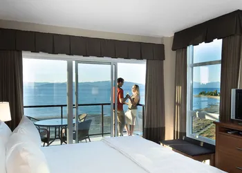 THE Beach Club Resort hotel thumbnail 4
