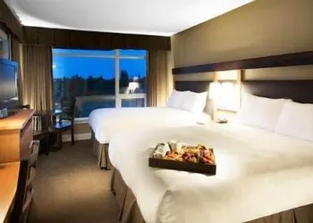 THE Beach Club Resort hotel thumbnail 7