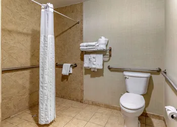 Comfort Suites Near Texas A&M University - Corpus Christi hotel thumbnail 6