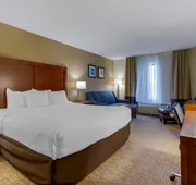 Comfort Inn & Suites Cambridge hotel detail image 4