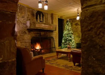 Mountain Lake Lodge hotel thumbnail 2