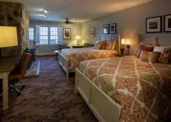 Mountain Lake Lodge hotel thumbnail 4