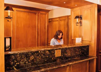 Manoir Hovey hotel thumbnail 2