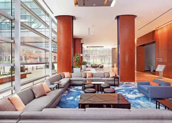 Hilton Baltimore Inner Harbor hotel thumbnail 2