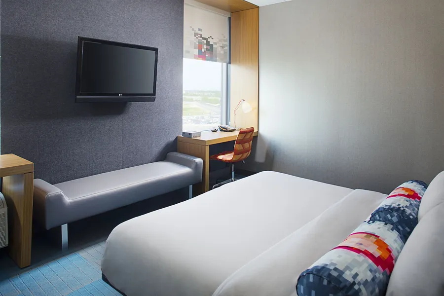 Aloft by Marriott Philadelphia Airport hotel detail image 6