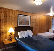 Falls Motel hotel detail image 3