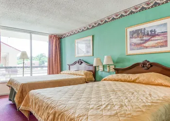 OYO Hotel Jackson North I-55 hotel thumbnail 7