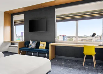 Aloft by Marriott Chicago O'Hare hotel thumbnail 7