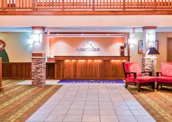 AmericInn by Wyndham Monmouth hotel thumbnail 3