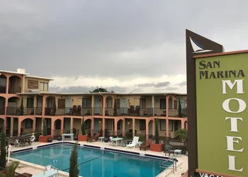 San Marina Motel hotel thumbnail 2
