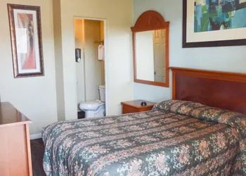 San Marina Motel hotel thumbnail 5