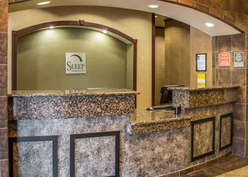 Sleep Inn & Suites at Six Flags hotel thumbnail 3