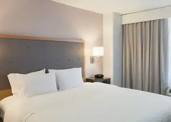 Hampton Inn Manhattan/Times Square South hotel thumbnail 6