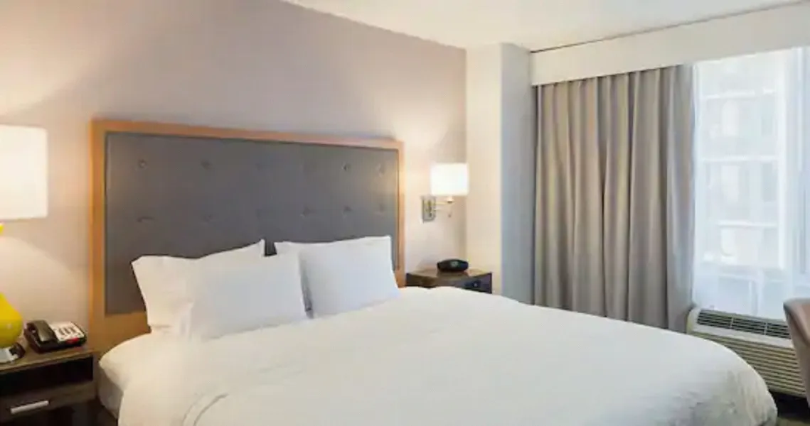 Hampton Inn Manhattan/Times Square South hotel detail image 6