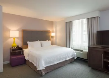 Hampton Inn Manhattan/Times Square South hotel thumbnail 8