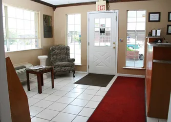 Claremore Motor Inn hotel thumbnail 4