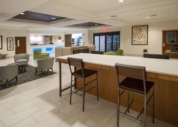 Holiday Inn Express & Suites Ocean Springs by IHG hotel thumbnail 3
