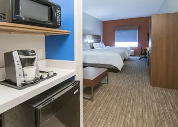 Holiday Inn Express & Suites Ocean Springs by IHG hotel thumbnail 8