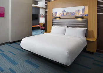 Aloft by Marriott Charlotte City Center hotel thumbnail 5