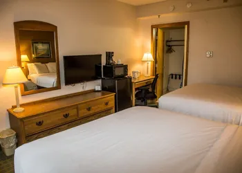 Baymont by Wyndham Fargo hotel thumbnail 8