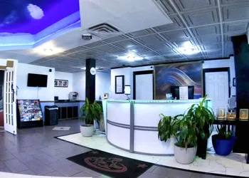 R Nite Star Hotel hotel thumbnail 3