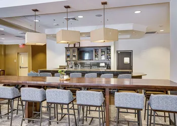 Hilton Garden Inn Phoenix Airport North hotel thumbnail 3