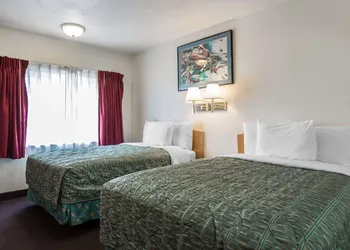 Rodeway Inn Beaumont 1-10 hotel thumbnail 4