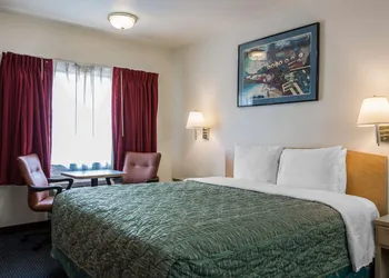 Rodeway Inn Beaumont 1-10 hotel thumbnail 8