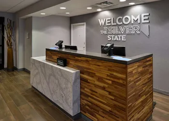 Hampton Inn & Suites Las Vegas Airport hotel thumbnail 3