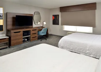 Hampton Inn & Suites Las Vegas Airport hotel thumbnail 6
