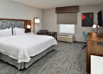 Hampton Inn & Suites Las Vegas Airport hotel thumbnail 7