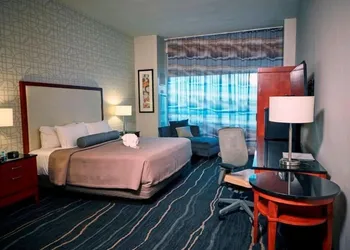 Bally's Quad Cities hotel thumbnail 5