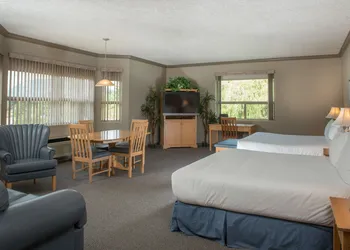 Hilltop Inn hotel thumbnail 4
