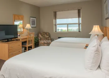 Hilltop Inn hotel thumbnail 6
