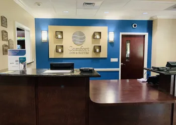 Comfort Inn & Suites Fort Walton Beach - Destin West hotel thumbnail 2