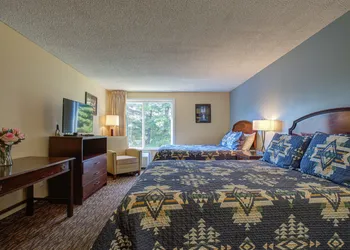 Columbia Gorge Inn hotel thumbnail 3