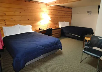 Packwood Inn hotel thumbnail 4