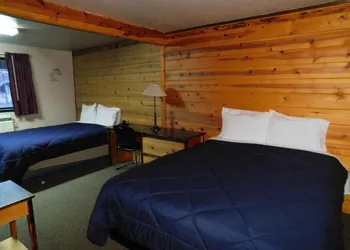 Packwood Inn hotel thumbnail 6