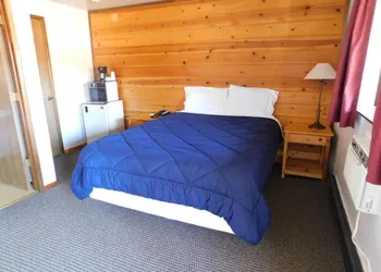 Packwood Inn hotel thumbnail 8