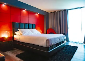 Park Plaza Lodge Hotel hotel thumbnail 5