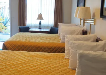Wild Rivers Motor Lodge hotel thumbnail 3