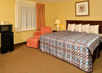 Americas Best Value Inn Starke hotel thumbnail 8