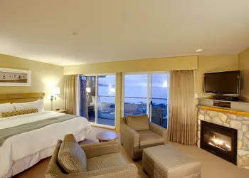 Kingfisher Pacific Resort and Spa hotel thumbnail 7