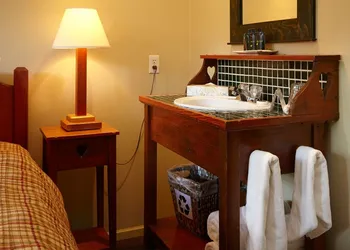 Middle Beach Lodge hotel thumbnail 7