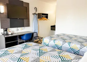 Studio 6 Grand Prairie, TX hotel thumbnail 6