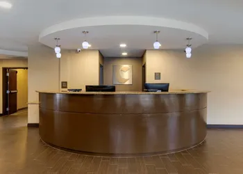 Comfort Suites Ontario Airport Convention Center hotel thumbnail 2