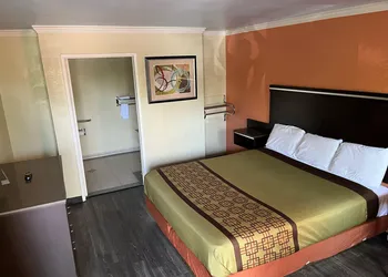 Rivera Inn & Suites Motel Pico Rivera hotel thumbnail 2