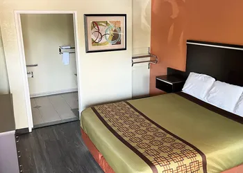 Rivera Inn & Suites Motel Pico Rivera hotel thumbnail 6